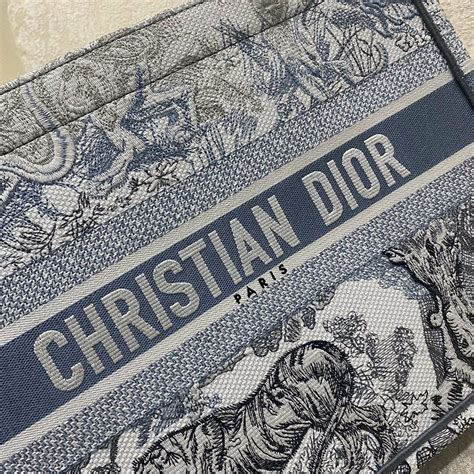 cult Dior personalized items